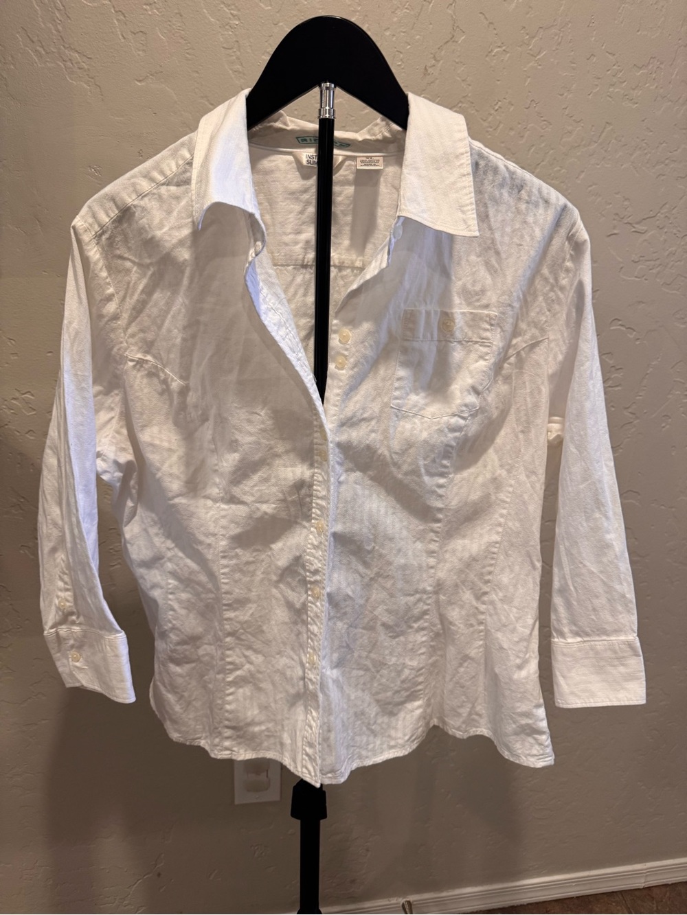 Riders by Lee Instantly Slims Women's White Button-Down Shirt 3/4 Sleeve
